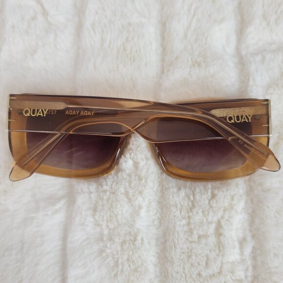 QUAY // ltd ed retro-mod-chic crystal caramel rectangular frames brown lenses main image 5